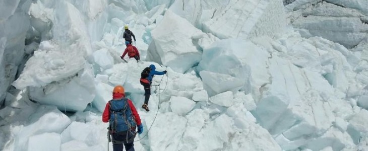2 Peak Climbing in Nepal: Island Peak and Lobuche Peak